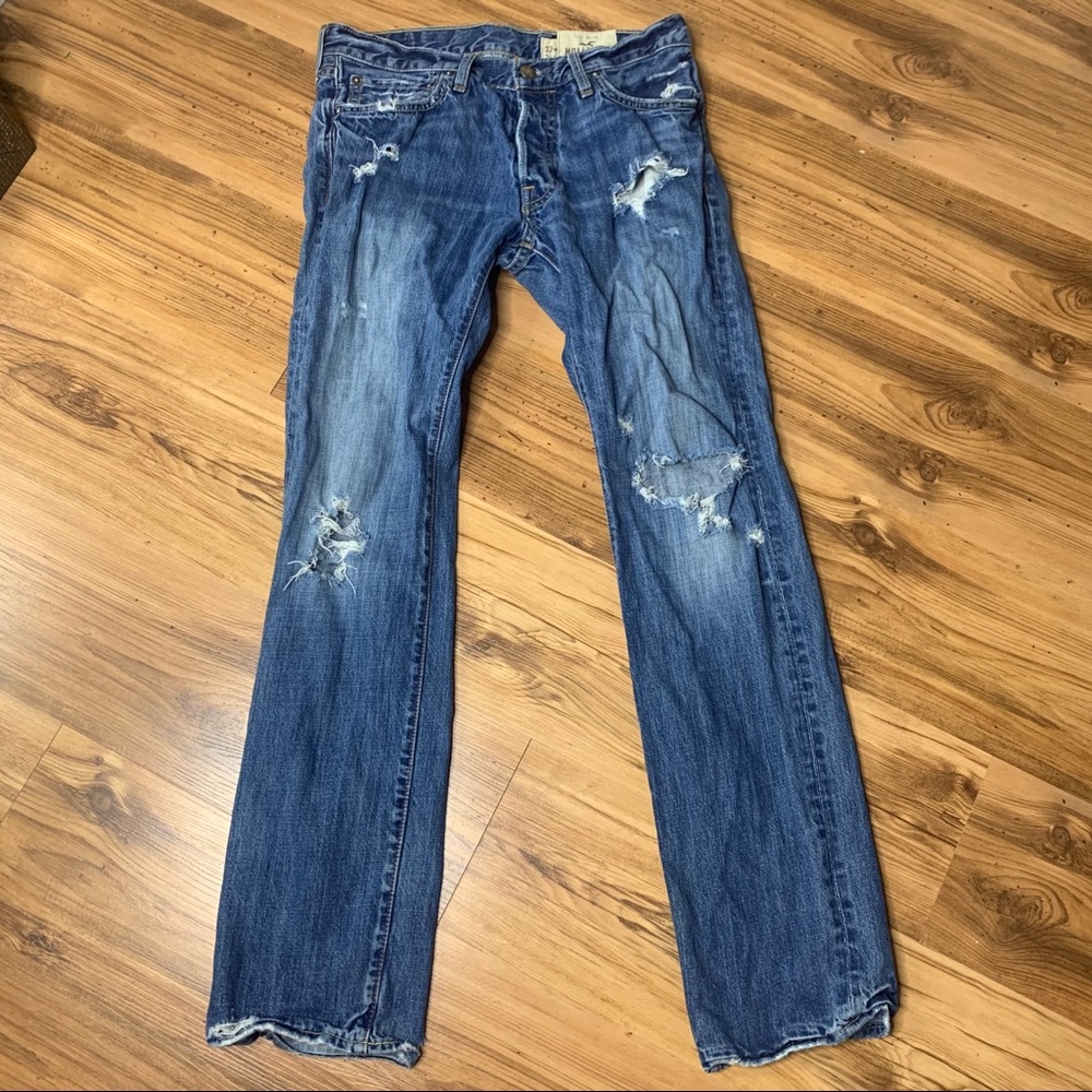 Men’s Hollister jeans